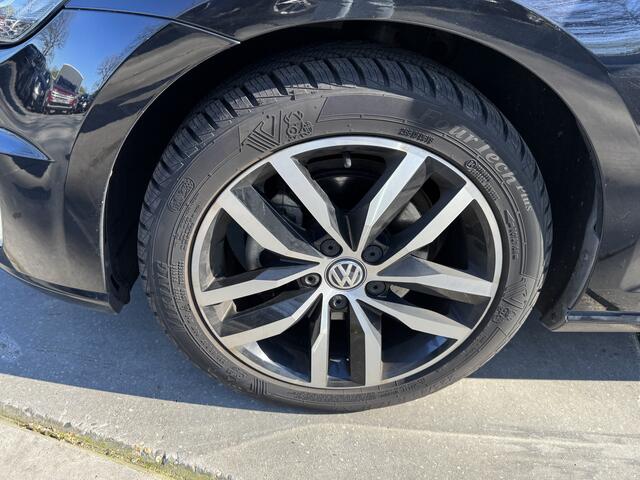 Volkswagen e-Golf e-Golf Leer Dynaudio Camera LED Koplampen Winterpakket Warmtepomp SOH 89,73%