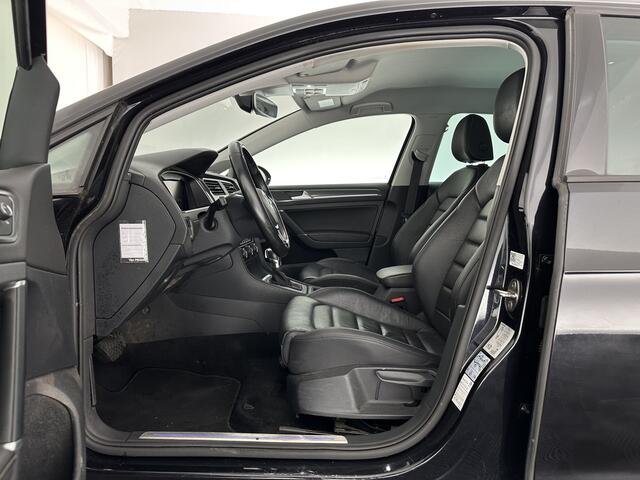 Volkswagen e-Golf (INCL-BTW) *HEATPUMP | LEATHER | ADAPTIVE-CRUISE | FULL-LED | DYNAUDIO | BLINDSPOT | DIGI-COCKPIT | NAVI-FULLMAP | CAMERA | KEYLESS | ECC | CCS-FASTLOADER | PDC | 17''ALU*