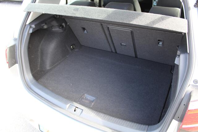 Volkswagen e-Golf SoH 94.3% | Android auto/Apple carplay | Origineel NL