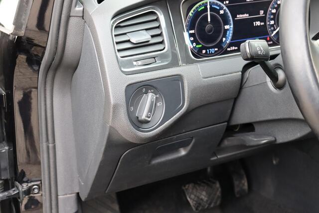 Volkswagen e-Golf E-DITION