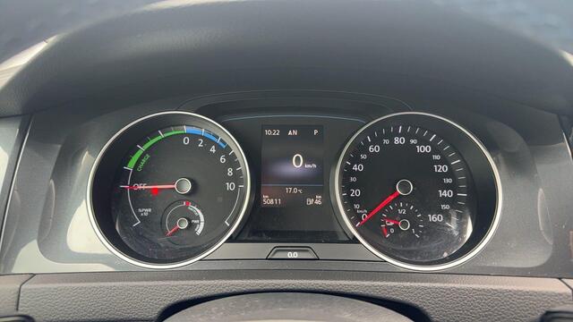 Volkswagen e-Golf E-DITION Soh 92% Apple Carplay/Android Auto/Warmtepomp /Volledig Dealer Onderhouden.