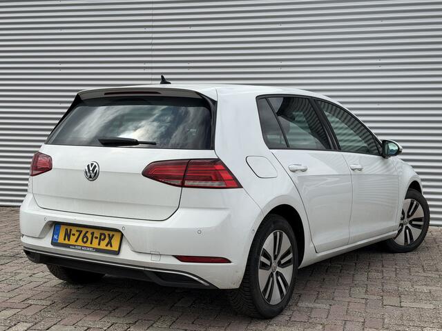 Volkswagen e-Golf e-Golf | SOH 91% | Nieuw Binnen | Navigatie | Stoelverwarming | APK 07-12-2026
