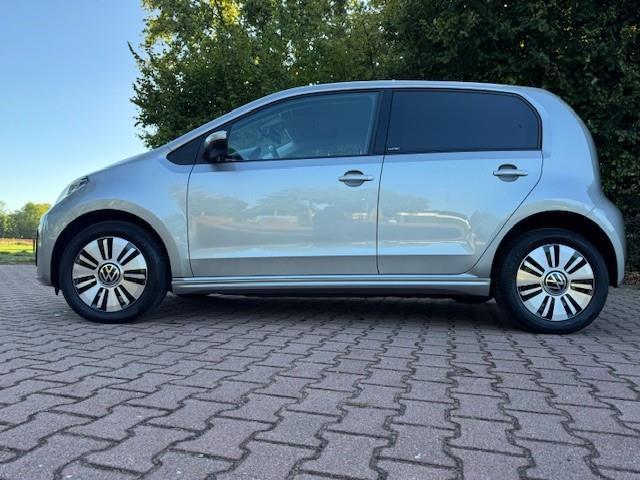 Volkswagen e-Up e-Up! STYLE CAMERA/CRUISE/LMV/CLIMA/STOELVERWARMING