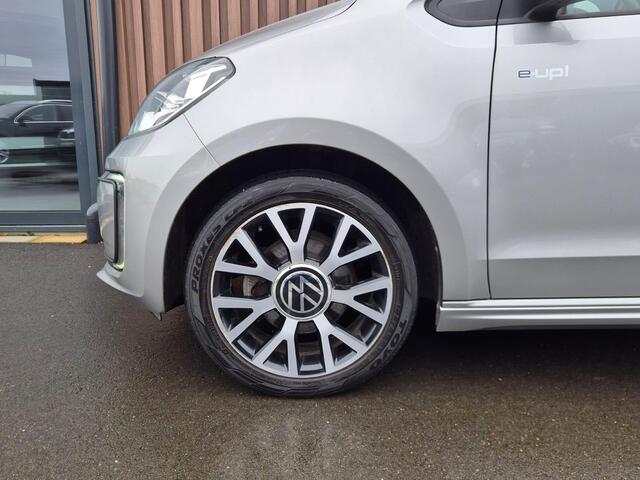 Volkswagen e-Up e-Up! Style | BTW | Camera | Clima | Stoelverwarming | Cruise | Bluetooth