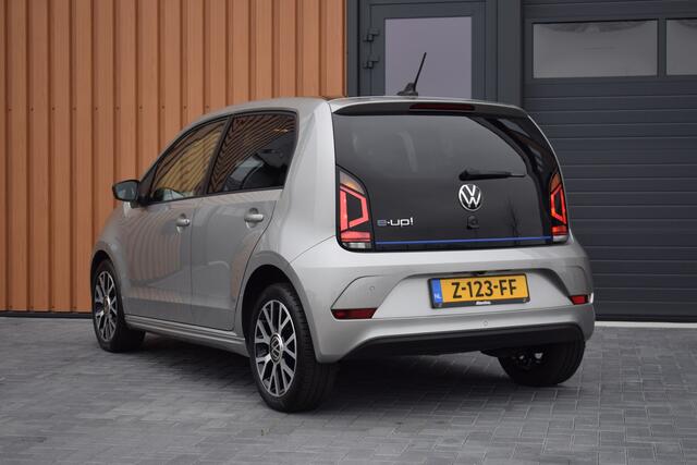 Volkswagen e-Up e-Up! Style | Camera | Cruise | 16" | Verw. voorruit | Lane Assist