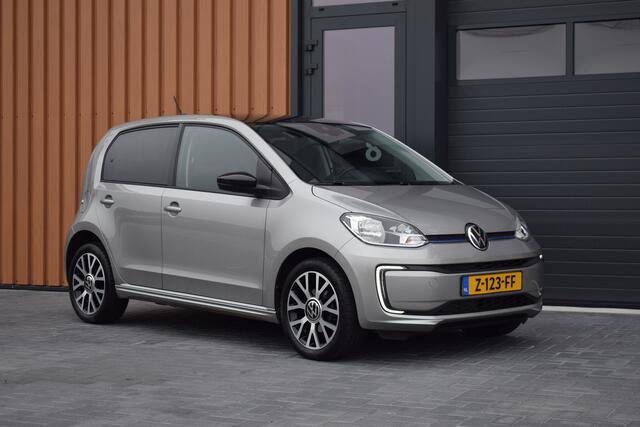 Volkswagen e-Up e-Up! Style | Camera | Cruise | 16" | Verw. voorruit | Lane Assist