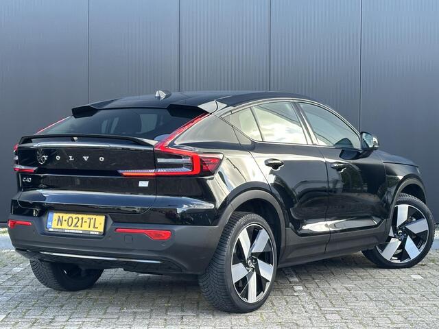 Volvo C40 Recharge Twin Intro Edition 78 kWh Adaptive cruise control / BLIS / 360 Camera / elektr. stoelverstelling / Harman Kardon Audio / Stoel- en stuurverwarming / Keyless Drive