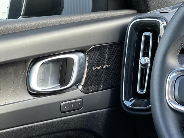 Volvo C40 Recharge Twin Intro Edition 78 kWh Adaptive cruise control / BLIS / 360 Camera / elektr. stoelverstelling / Harman Kardon Audio / Stoel- en stuurverwarming / Keyless Drive