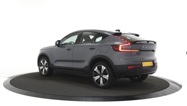 Volvo C40 Single Motor Core 69 kWh Panoramadak / Carplay / Camera