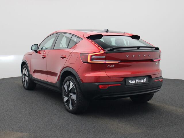 Volvo C40 Recharge Extended Range Plus | CarPlay | Verw. stuur |
