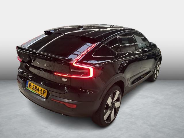 Volvo C40 Recharge Plus 69 kWh | Adaptieve cruise control | Stoel- en stuurverwarming | Warmtepomp | 20 inch velgen | Panoramadak | Camera |