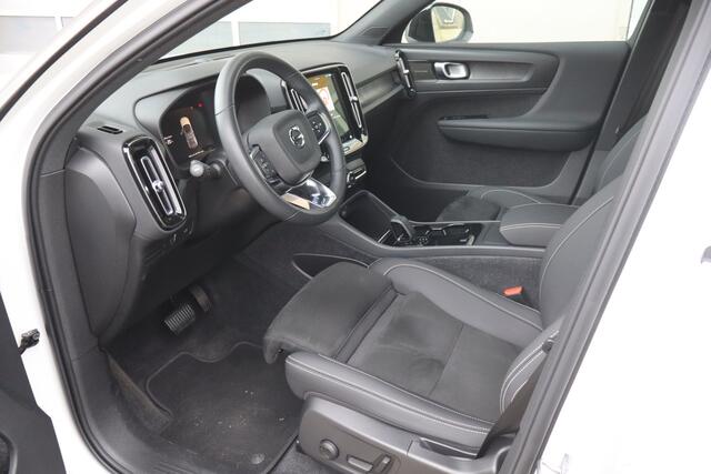 Volvo C40 Recharge Twin Intro Edition 78 kWh - NL- Auto!! Harmon Kardon I Stoel+Stuurverw I Mem. Seats