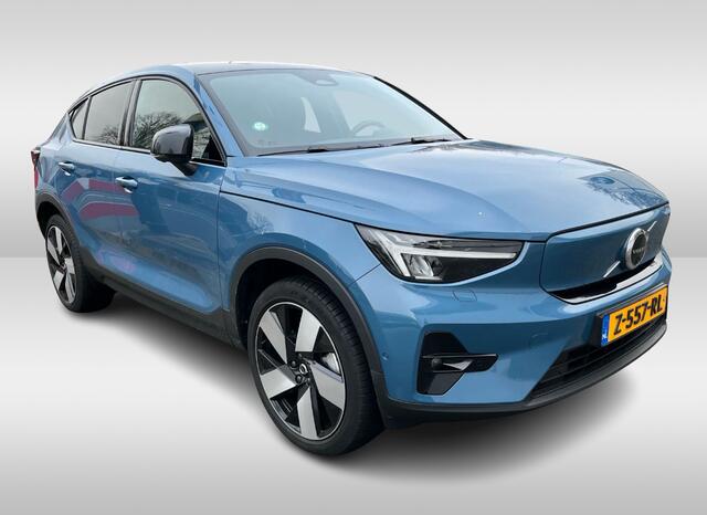 Volvo C40 Single Motor Extended Range Ultimate 82 kWh / Trekhaak / Panoramadak / 360Camera / Half leder / Keyless / 20'' / Harman Kardon / CarPlay / Warmtepomp / Stuur+Stoelverwarming / Dodehoek / DAB / ACC