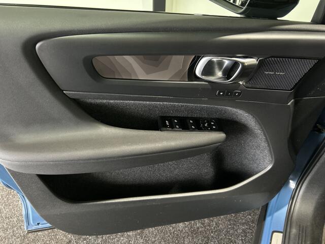 Volvo C40 Recharge Twin Intro Edition 78 kWh | panoramadak | adaptieve cruise control | Soh (batterijcheck) Waarde 95,5 %