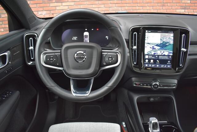 Volvo C40 Recharge Twin 408PK Ultimate 78 kWh | Trekhaak | Woolblend | 20'' | 99% SOH |