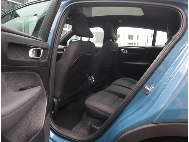 Volvo C40 Recharge Twin Intro Edition 78 kWh Navi / Trekh / Pano / 360Camera / Carplay / Stuur-Stoelverw BTW AUTO