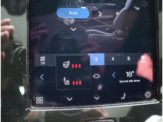 Volvo C40 Recharge Twin Intro Edition 78 kWh Navi / Trekh / Pano / 360Camera / Carplay / Stuur-Stoelverw BTW AUTO