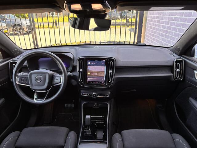 Volvo C40 Recharge Plus 69 kWh | Adaptieve Cruise Control | Panoramadak | Parkeercamera | Stoelverwarming | Standverwarming | Dodehoek Detectie |