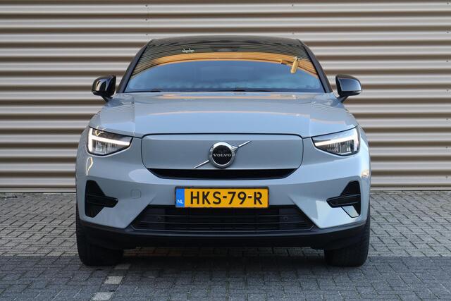 Volvo EC40 Single Motor Extended Range Plus 82 kWh | Memory stoelen | Pilot assist | Panoramadak