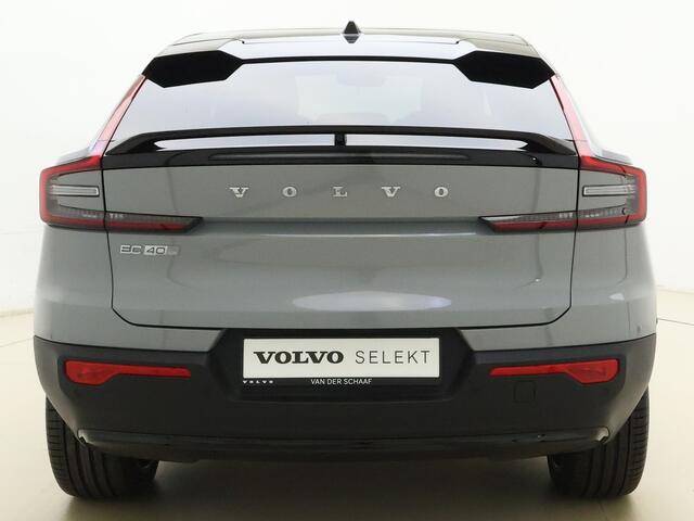 Volvo EC40 Extended Range Ultra / 20'' / Nubuck / Trekhaak / 360 Camera / Elektr. Stoelen / Harman&Kardon Audio / Getint glas / Panoramadak /