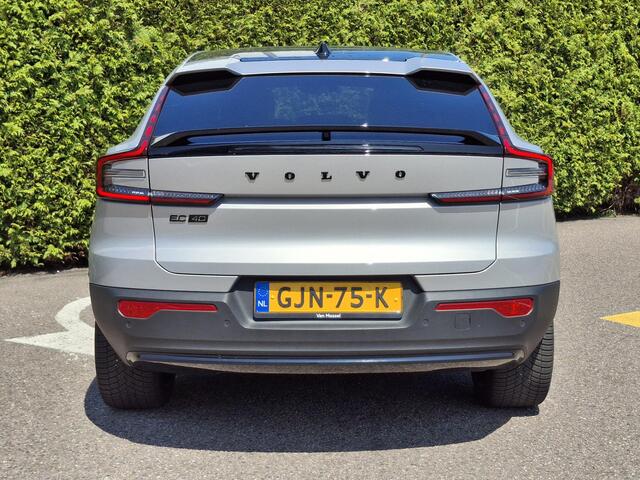 Volvo EC40 Single Motor Extended Range Ultimate 82 kWh | Panoramadak | H&K Audio | 360 camera | Demo | Vraag naar de actuele tellerstand