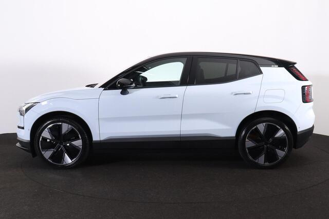 Volvo EX30 Twin Motor Performance Ultra 69 kWh - Climate Pack - Panoramadak - Adaptive Cruise Control - 360º Camera - Harman/Kardon audio - Extra getint glas - 20' LMV