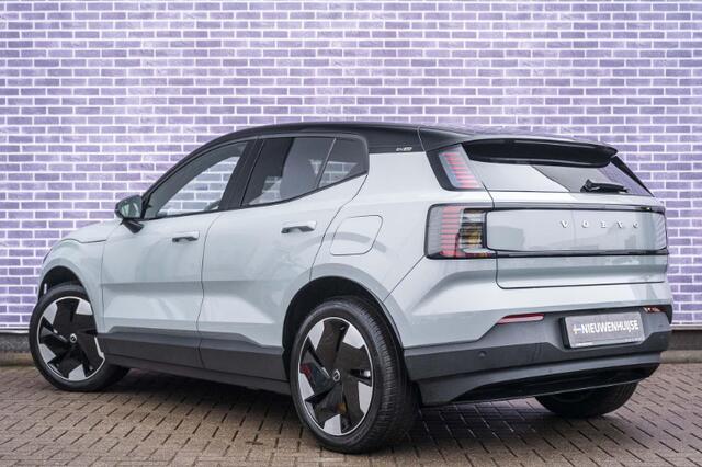Volvo EX30 Single Motor Extended Range Plus 69 kWh | Google | Longe Range | Harman Kardon Audio | Camera | Keyless | Dodehoekdetectie | Elek. Achterklep | BLIS | Warmtepomp | Adaptieve Cruise | Getint Glas | 19" LM