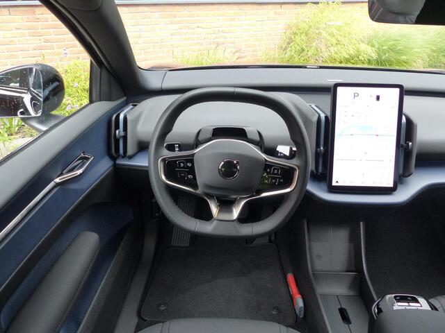 Volvo EX30 Single Motor Extended Range Plus 69 kWh