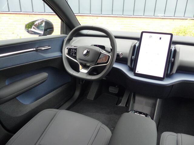 Volvo EX30 Single Motor Extended Range Plus 69 kWh