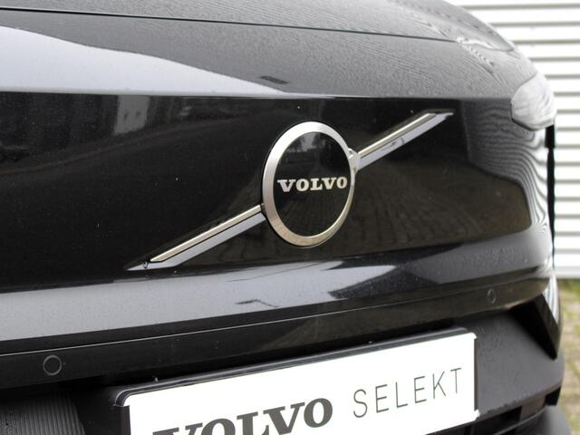 Volvo EX30 Single Motor Extended Range Plus Automaat / 20" velgen / Harman Kardon / Adaptive Cruise Control / Google Maps Navi