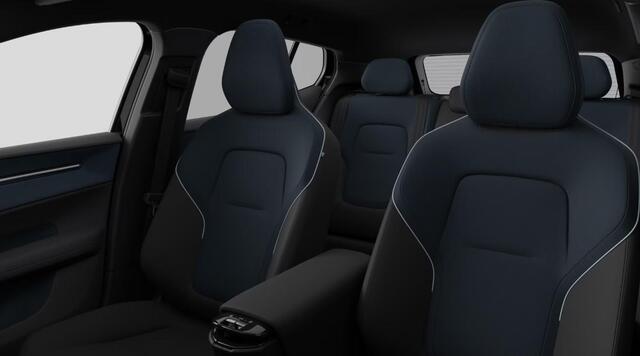 Volvo EX30 Single Motor Ext Range Plus Black Edition Europa | Power Seats | 20" | Stoel & Stuurverwarming | Getint Glas | BLIS | Harman / Kardon | Pilot Assist |