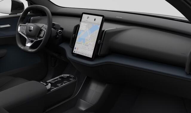 Volvo EX30 Plus Extended range