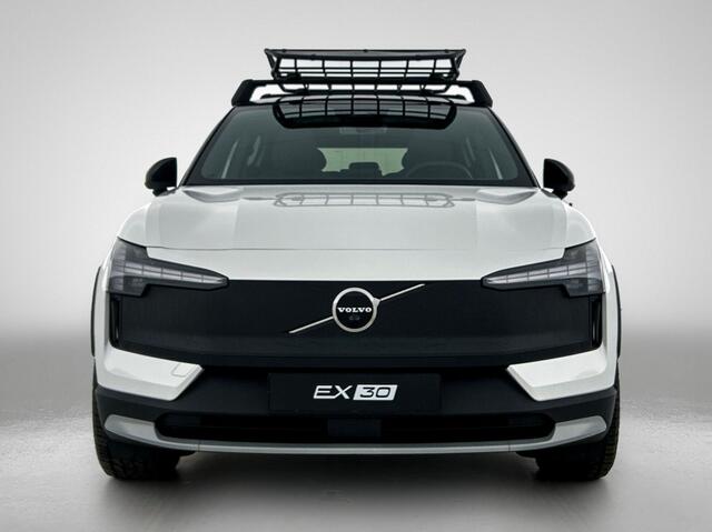 Volvo EX30 Cross Country Twin Motor Performance AWD Ultra