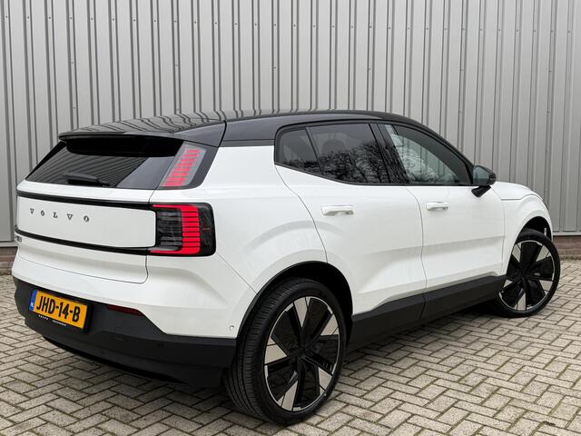 Volvo EX30 Single Motor Extended Range Ultra 69 kWh | 360-Camera | Panoramadak | Stoel & Stuurverwarming | 20" Wielen |