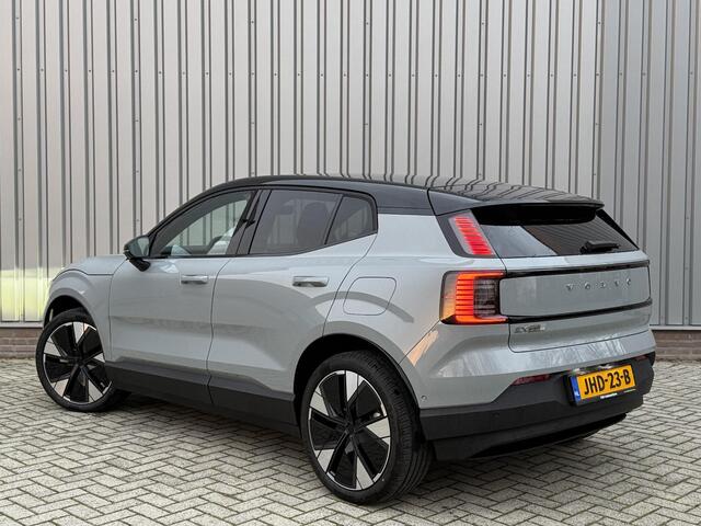 Volvo EX30 Single Motor Extended Range Ultra 69 kWh | 360-camera | Panoramadak | Stoel & stuurverwarming | 20" wielen |