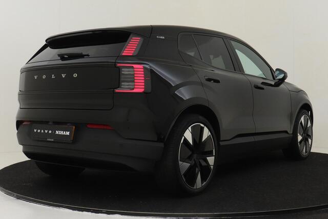 Volvo EX30 SINGLE MOTOR EXTENDED RANGE ULTRA 69 kWh PANO.DAK|HARMAN/KARDON|360°CAM|AUT.INPARKEREN|CLIMATE|20"|PRIVACY.GLAS|TREKHAAK
