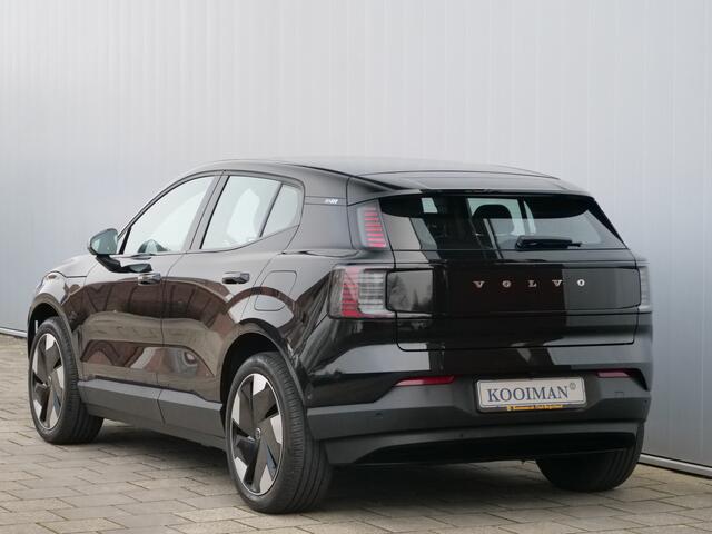 Volvo EX30 Single Motor Extended Range Ultra 69 kWh 272 Pk Automaat Navi / Pano-dak / Leer / 2 x Camera / DAB / Apple Carplay / SOH 98,4 %
