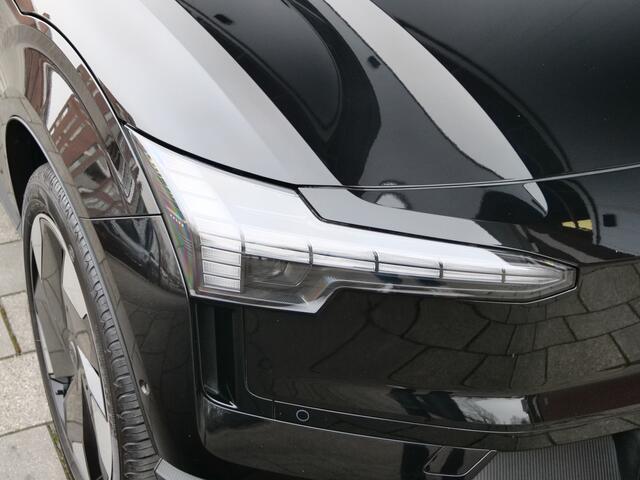 Volvo EX30 Single Motor Extended Range Ultra 69 kWh 272 Pk Automaat Navi / Pano-dak / Leer / 2 x Camera / DAB / Apple Carplay / SOH 98,4 %