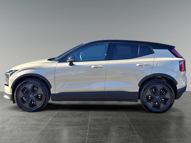 Volvo EX30 Cross Country Twin Motor Performance Ultra 69 kWh | Panoramadak | AWD | 360 graden camera | Elektrisch verstelbare voorstoelen |