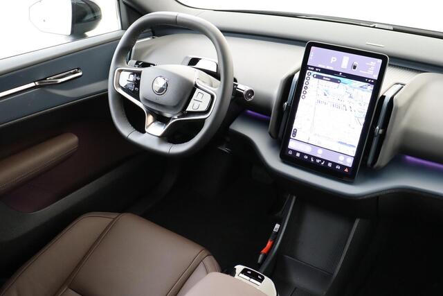 Volvo EX30 SINGLE MOTOR EXTENDED RANGE PLUS EUROPA 69 kWh -ELEK.STOELEN|HARMAN/KARDON|PRIVACY.GLAS|20"|LEDER