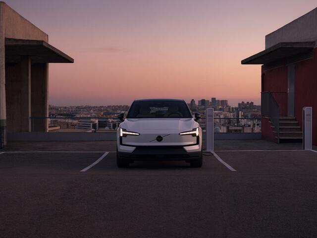 Volvo EX30 P8 AWD Ultra Europa 69 kWh | Nu te bestellen! Vanaf ¤32,995