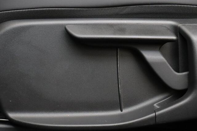 Volvo EX30 SINGLE MOTOR CORE 51 kWh -CLIMATE|CARPLAY|CAMERA|ADAP.CRUISE|PRIVACY.GLAS