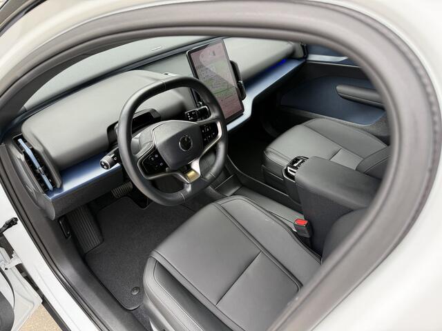 Volvo EX30 Single Motor Plus 51 kWh