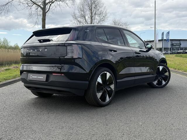 Volvo EX30 Twin Motor Performance Ultra 69 kWh | SOH 92,3% | Warmtepomp | Harman\ Kardon | Apple Carplay/Android Auto | Cruise control | DAB | Panoramadak | 360 camera |