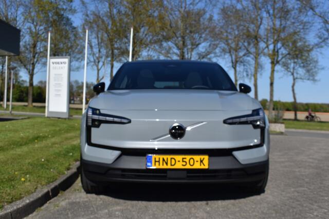 Volvo EX30 Extended Range Ultra 69 kWh | Trekhaak | Woolblend | Panodak | Elektr. Stoel | ACC