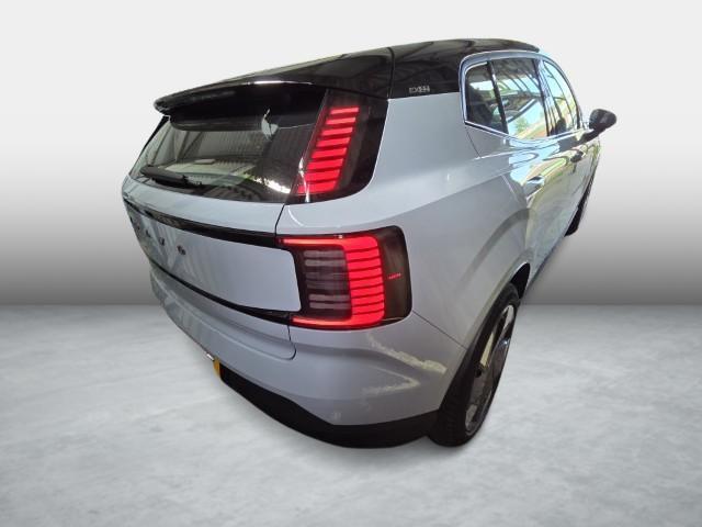 Volvo EX30 Single Motor Extended Range Plus 69 kWh | Stoel en Stuurverwarming | Adaptieve Cruise Control | BLIS | DAB+ | Keyless Entry | Parkeercamera |