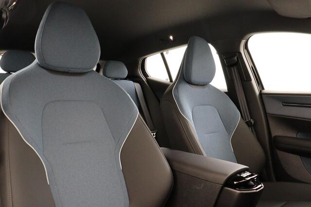 Volvo EX30 SINGLE MOTOR CORE 51 kWh -CLIMATE|CARPLAY|CAMERA|ADAP.CRUISE|SoH:98%