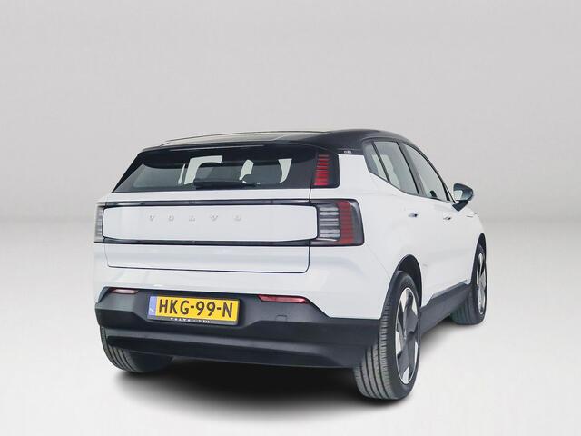 Volvo EX30 Single Motor Extended Range Plus 69 kWh | Parkeercamera | Harman Kardon | Stoel- en Stuurverwarming