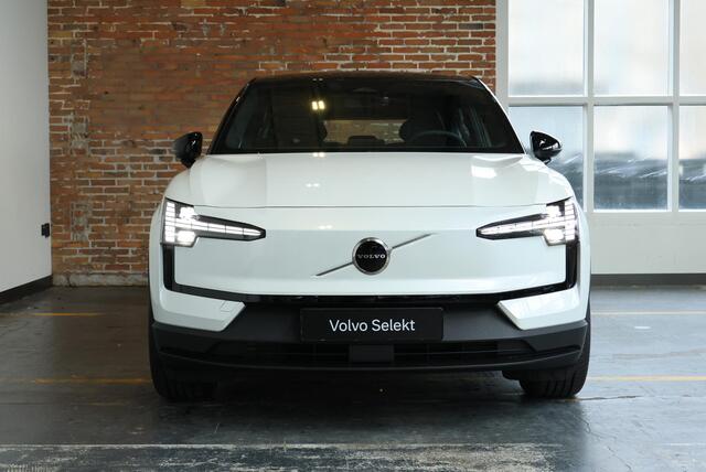 Volvo EX30 Single Motor 50kWh Plus | Stoel- en stuurwiel verwarming | Premium audio by Harman Kardon | Achteruitrijcamera | Apple Carplay/Android auto | Elektrisch bedienbare achterklep | DAB radio | 18 inch lichtmetalen velgen