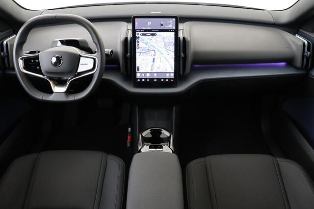 Volvo EX30 SINGLE MOTOR EXTENDED RANGE PLUS 69 kWh -HARMAN/KARDON|CAMERA|ADAP.CRUISE|BLIS|PRIVACY.GLAS